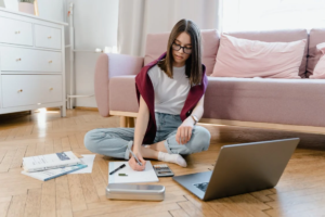 Como escolher a pós-graduação EAD perfeita para você